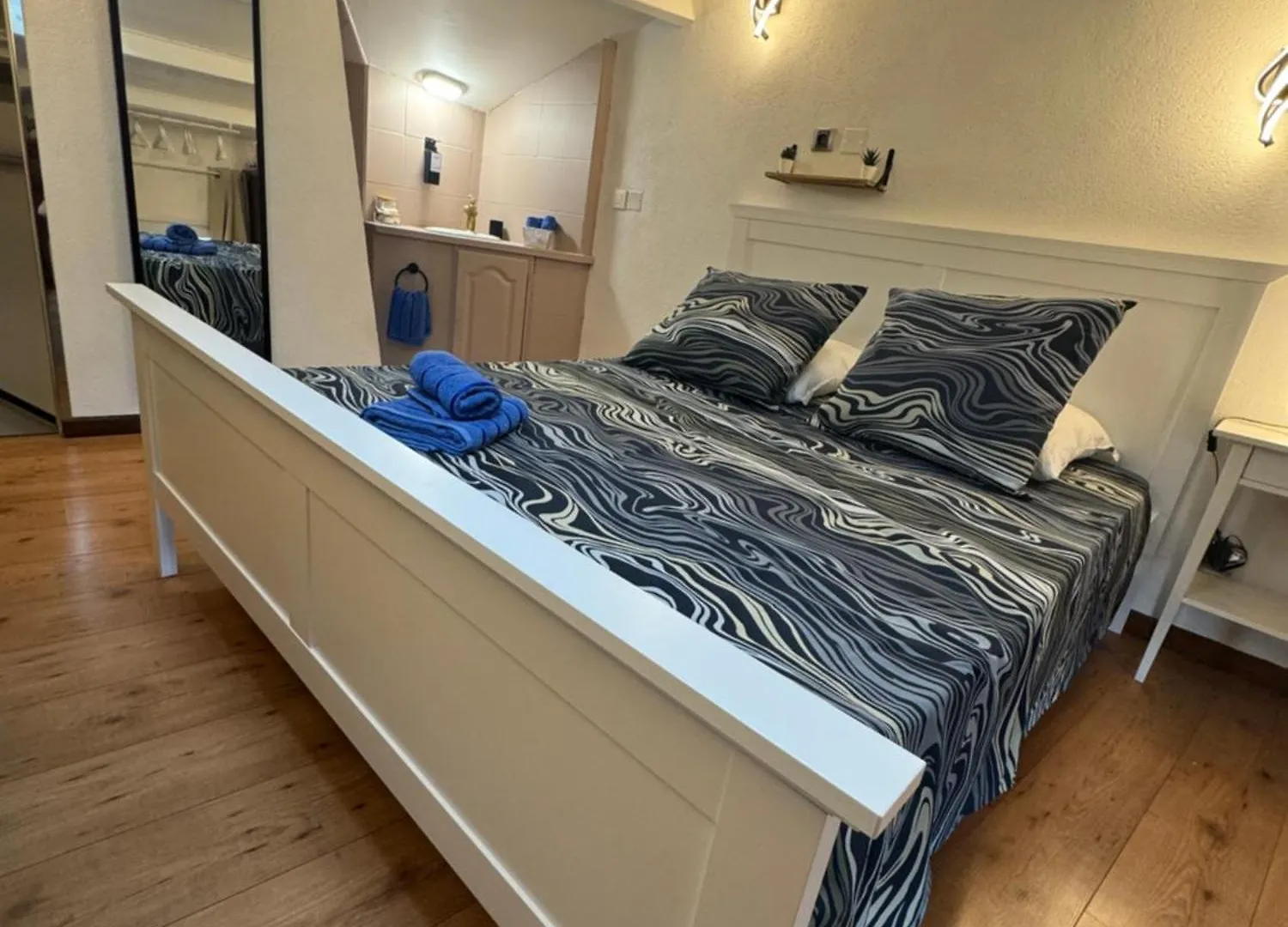 kontakty Appartement En Duplex